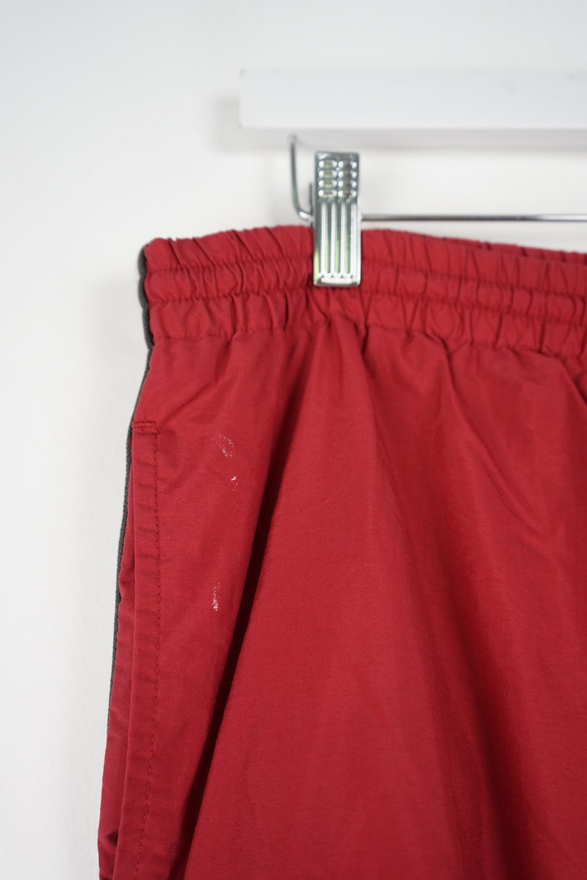 VINTAGE FILA TRACK PANTS (L)