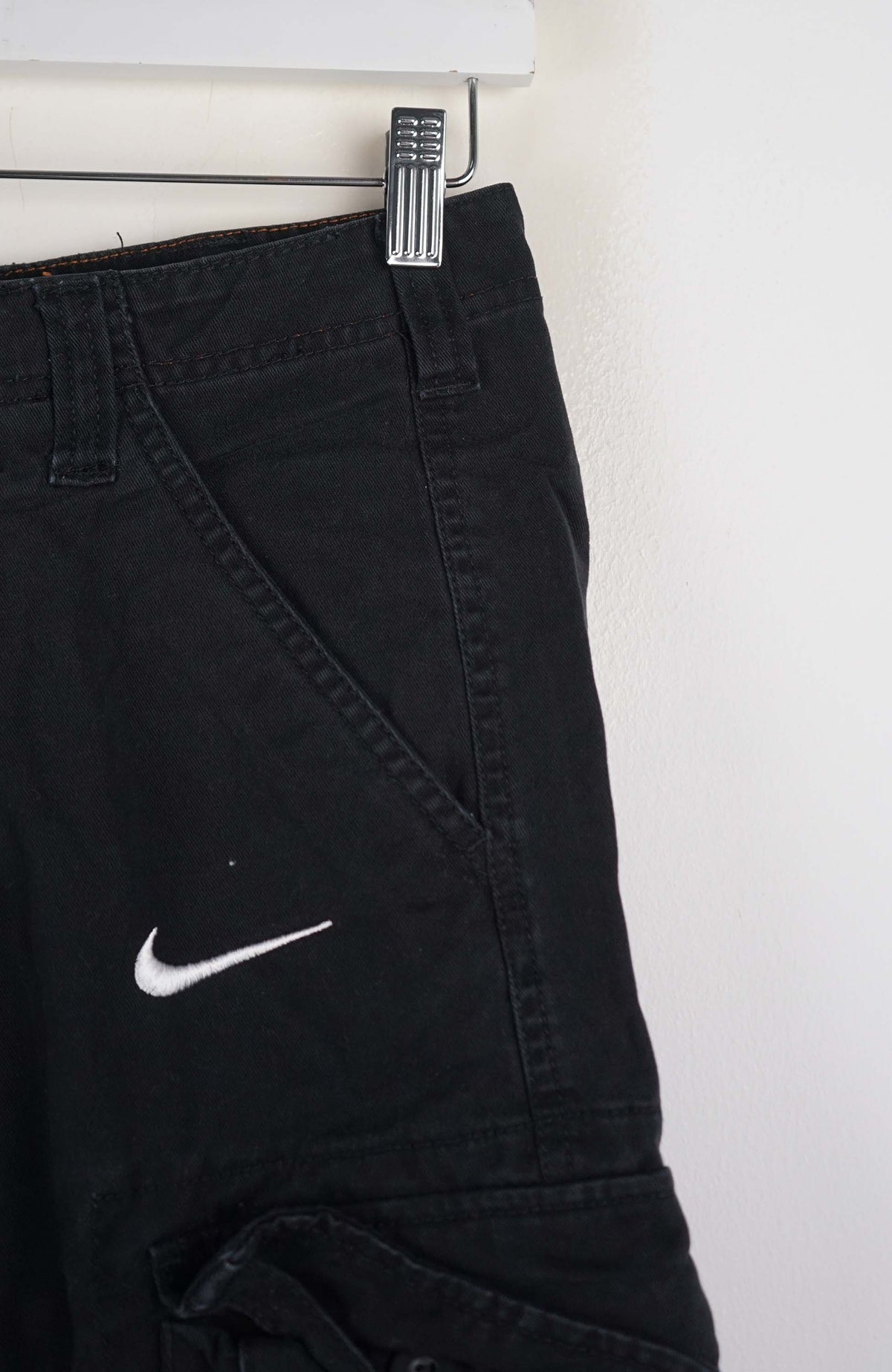 VINTAGE REWORK CARGO SHORTS W28