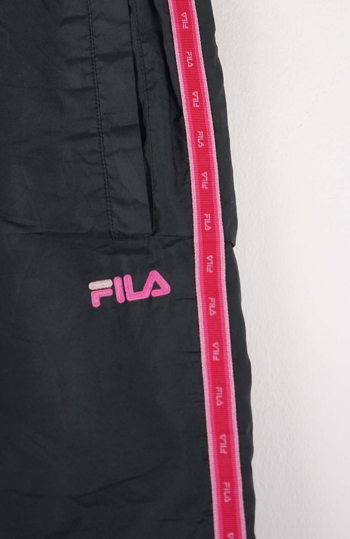 VINTAGE FILA TRACK PANT SHORTS (XXS)