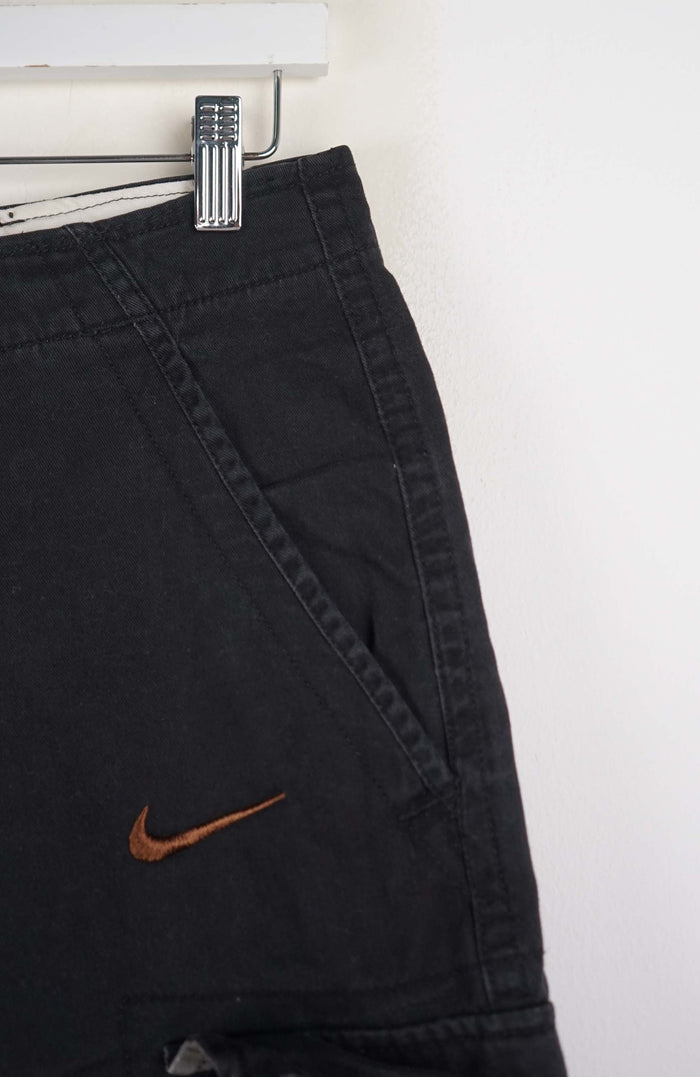 VINTAGE REWORK CARGO SHORTS W30