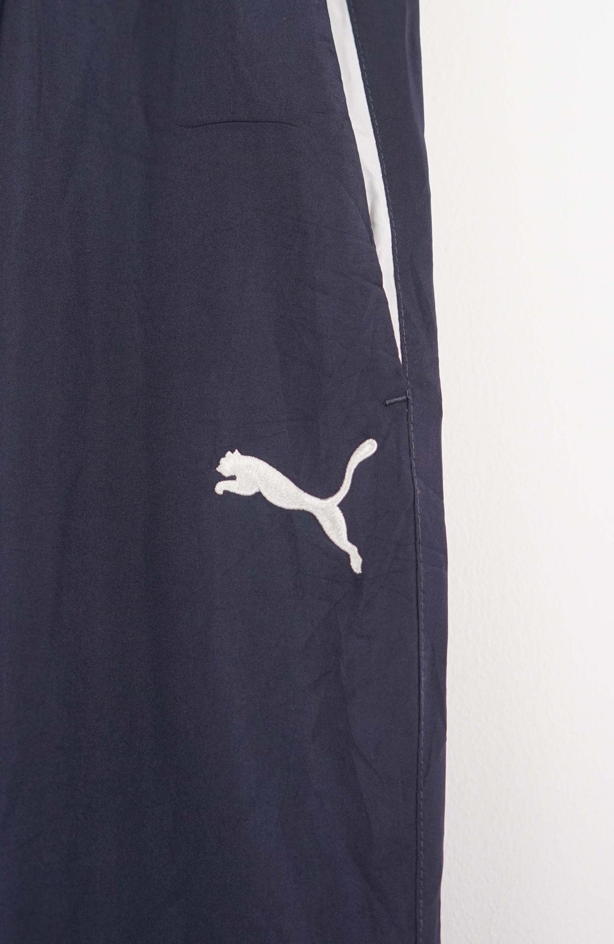 VINTAGE PUMA TRACK PANTS (M)