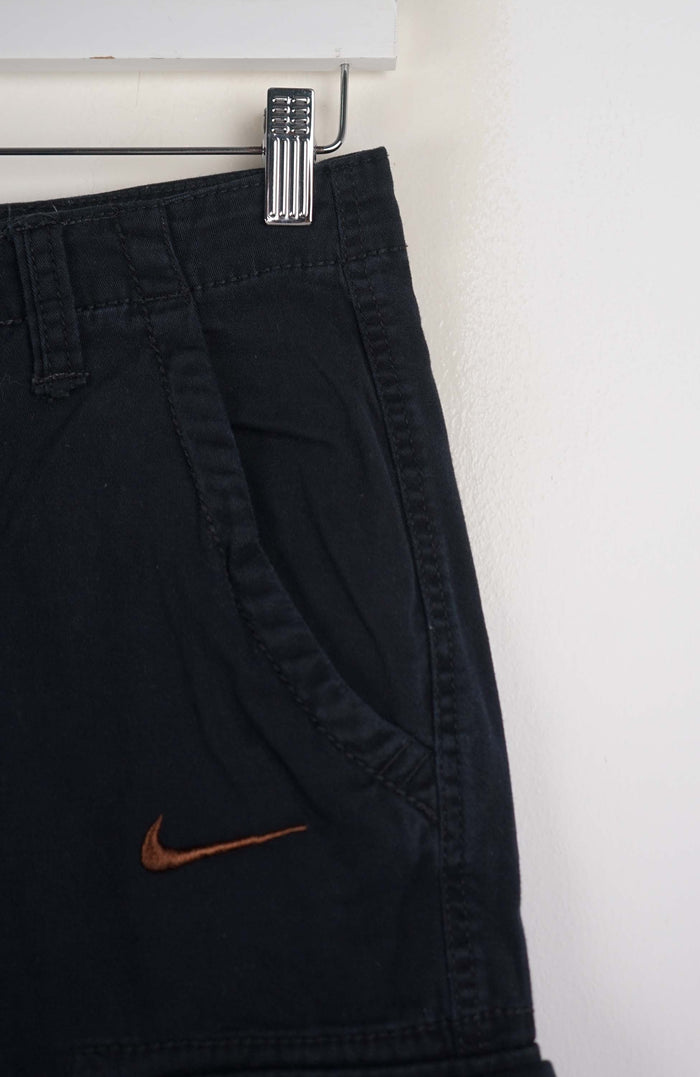 VINTAGE REWORK CARGO SHORTS W28