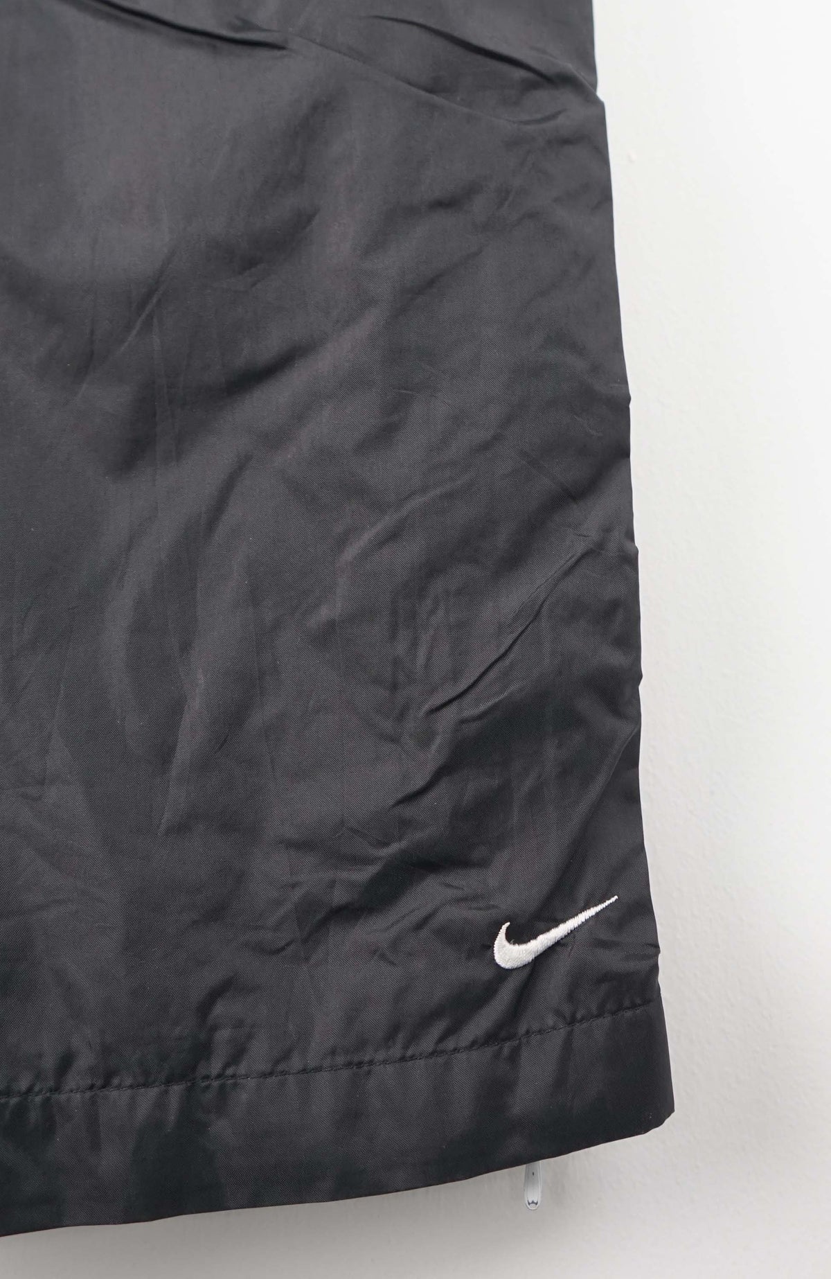 VINTAGE NIKE TRACK PANTS (S)