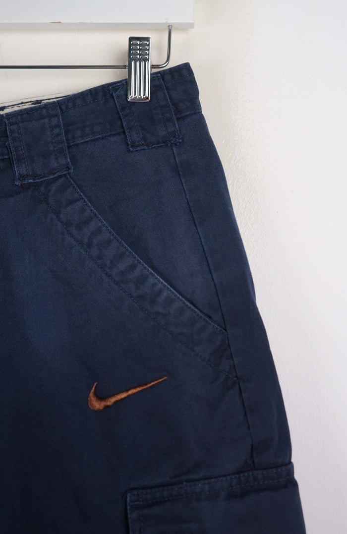 VINTAGE REWORK CARGO SHORTS W28