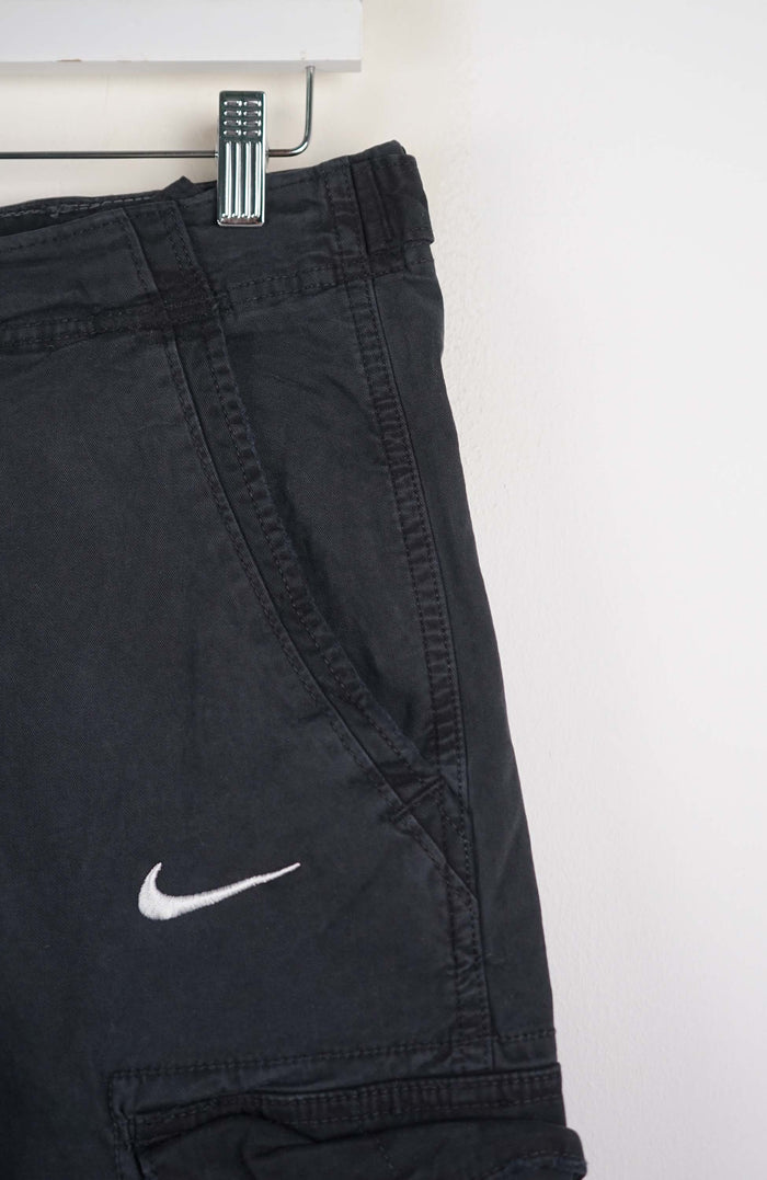 VINTAGE REWORK CARGO SHORTS W31