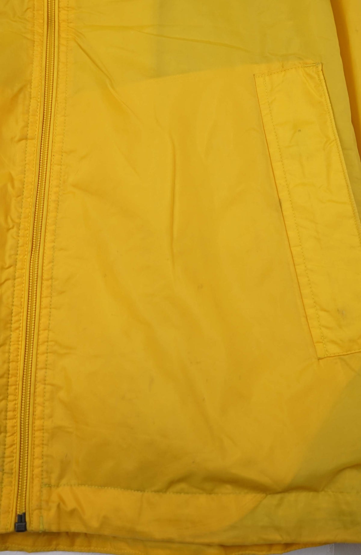 VINTAGE NIKE WINDBREAKER (XL)