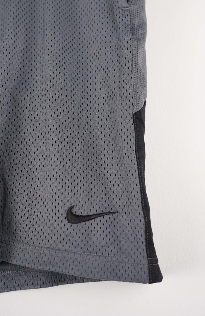 VINTAGE NIKE JERSEY SHORTS W30