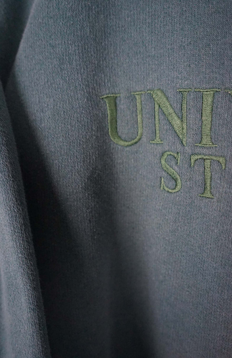 VINTAGE UNIVERSAL STUDIOS SWEATER (L)