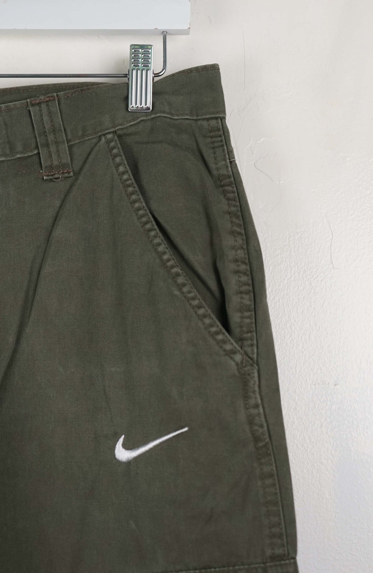 VINTAGE REWORK CARGO SHORTS W32