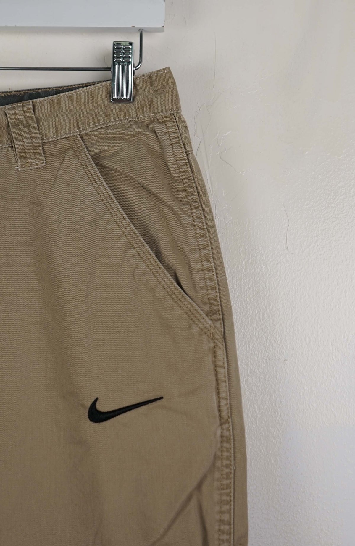 VINTAGE REWORK CARGO SHORTS W30