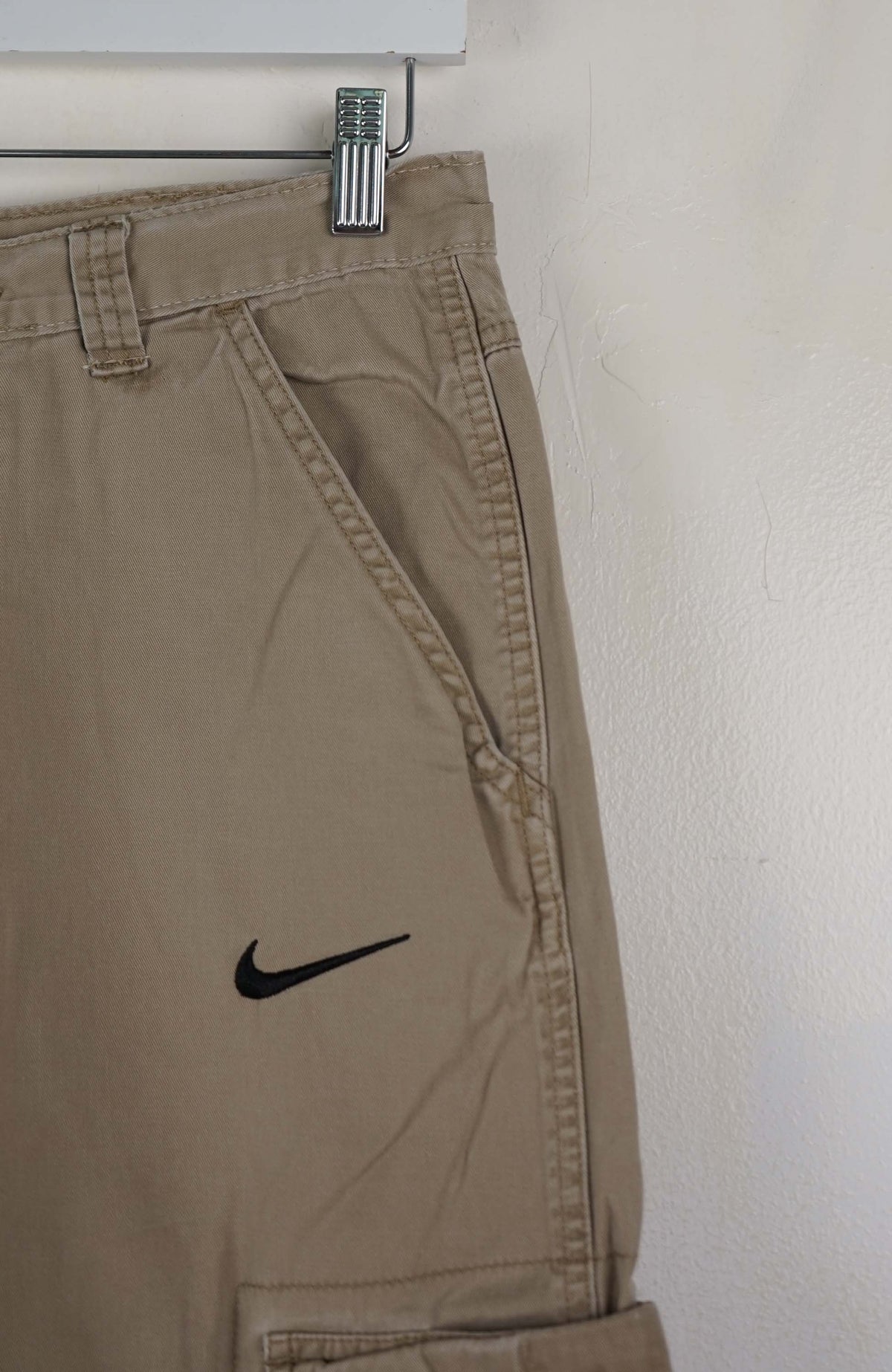 VINTAGE REWORK CARGO SHORTS W30