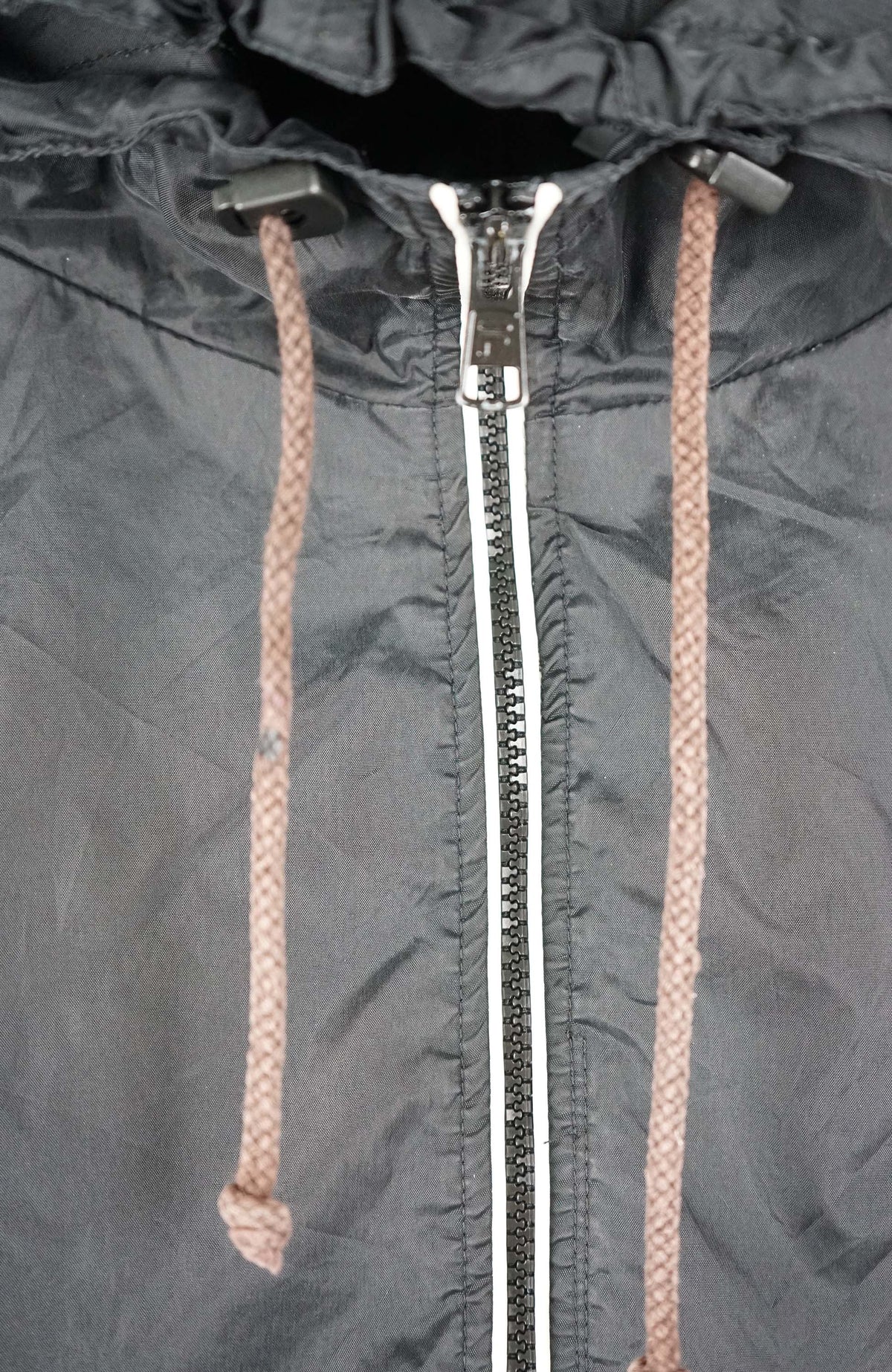 VINTAGE FILA WINDBREAKERS (XXL)