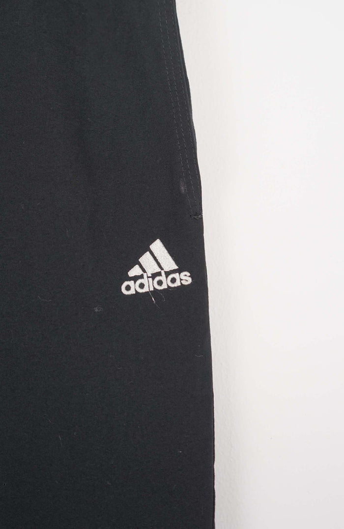 VINTAGE ADIDAS TRACK PANTS (L)