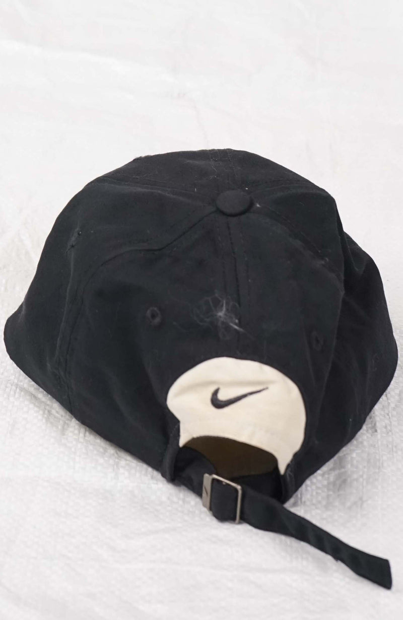VINTAGE NIKE TIGER WOODS HAT