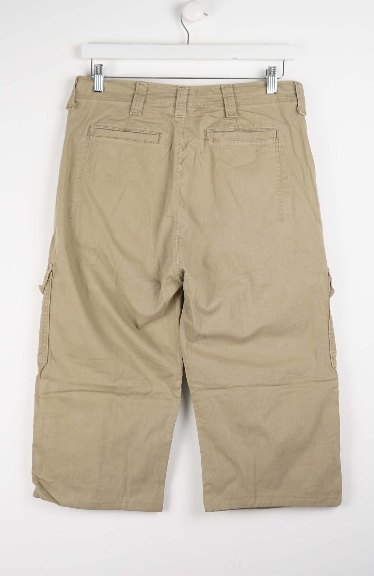 VINTAGE REWORK CARGO CAPRI SHORTS W32