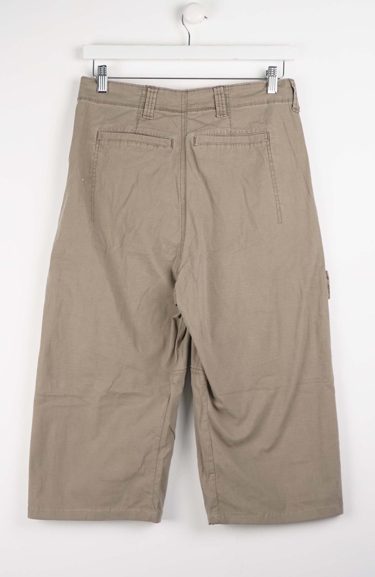 VINTAGE REWORK CARGO CAPRI SHORTS W30