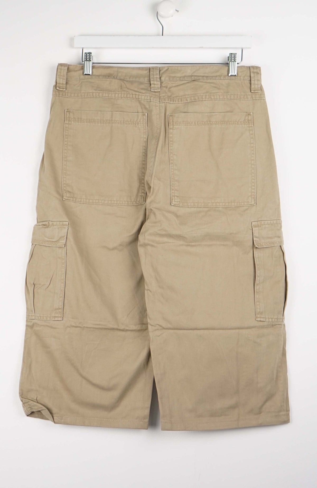 VINTAGE REWORK CARGO CAPRI SHORTS W34