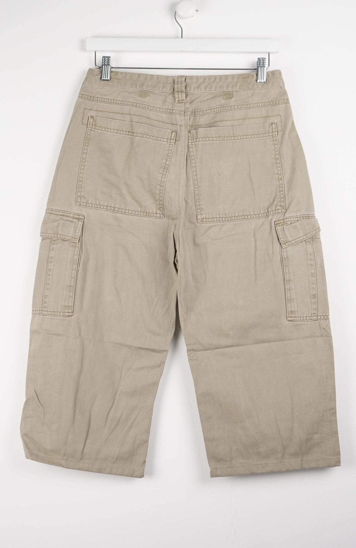 VINTAGE REWORK CARGO CAPRI SHORTS W32