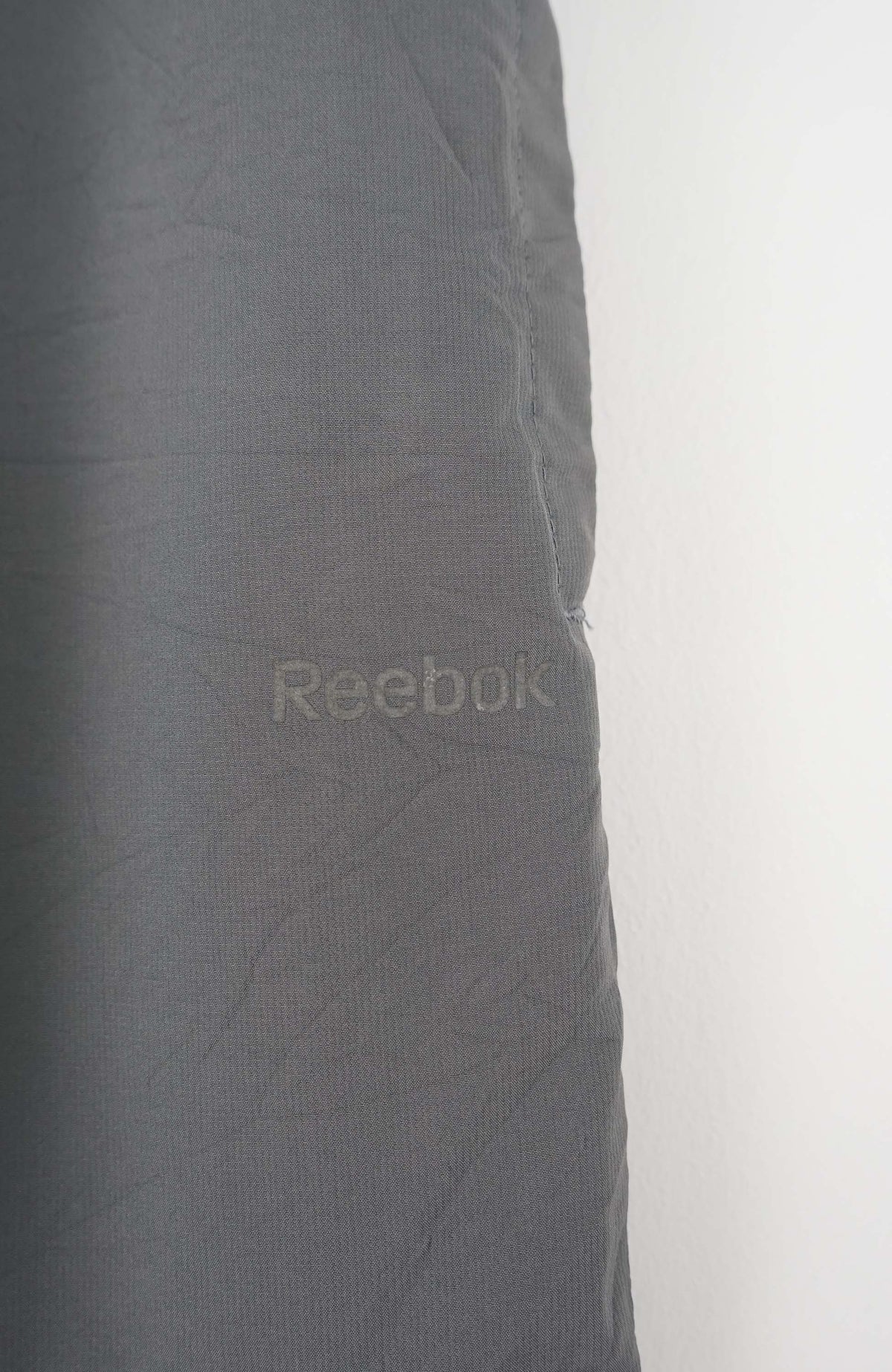 VINTAGE REEBOK TRACK PANTS (M)