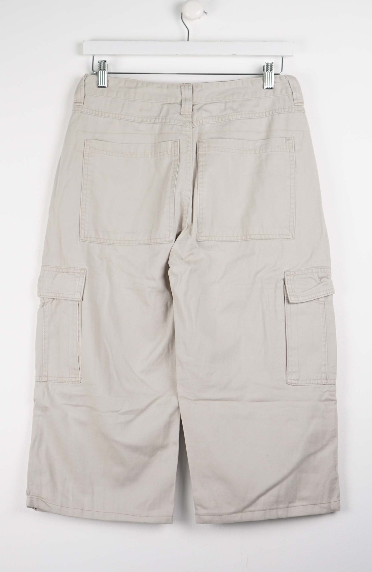VINTAGE REWORK CARGO CAPRI SHORTS W32