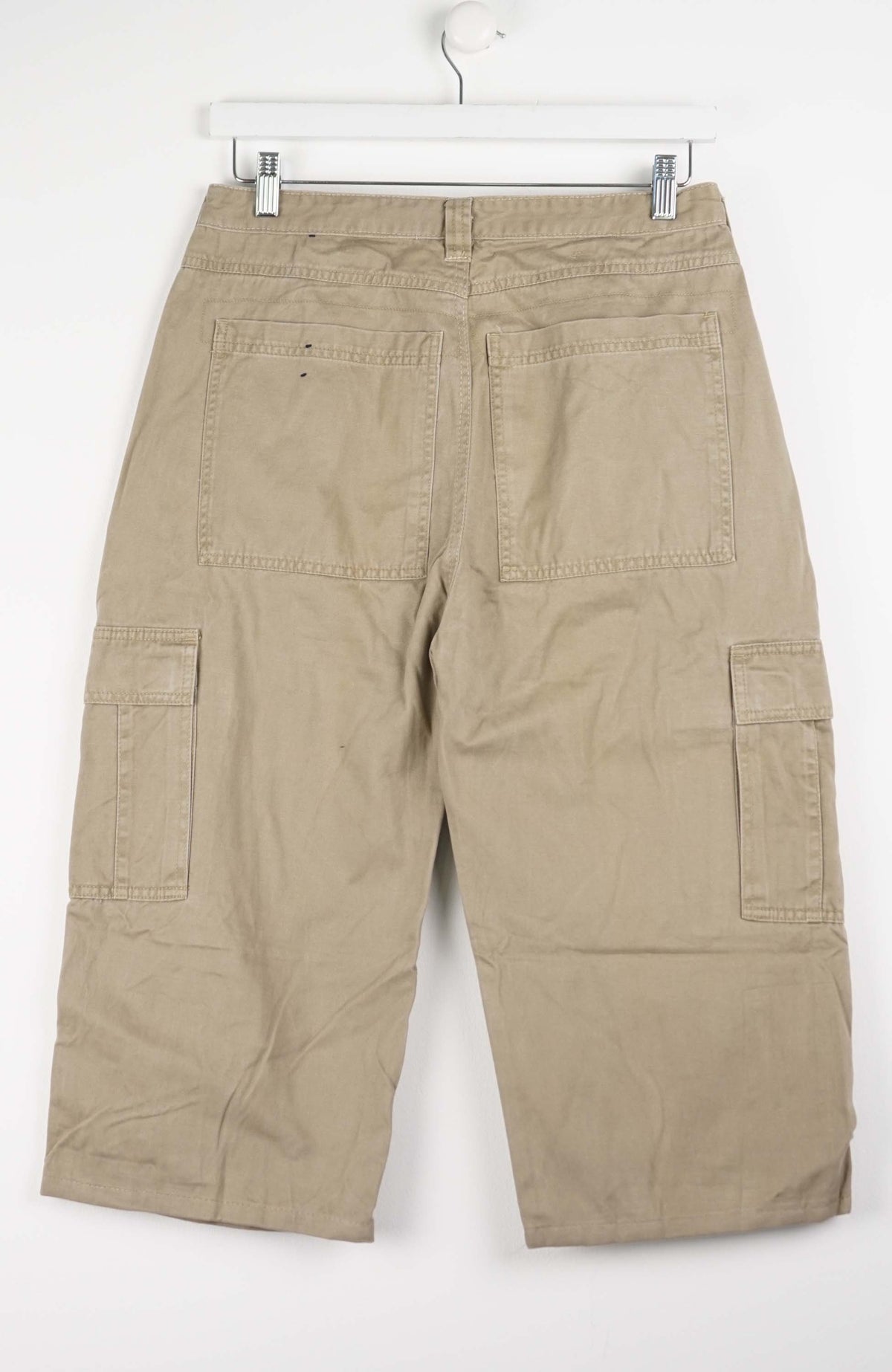 VINTAGE REWORK CARGO CAPRI SHORTS W31