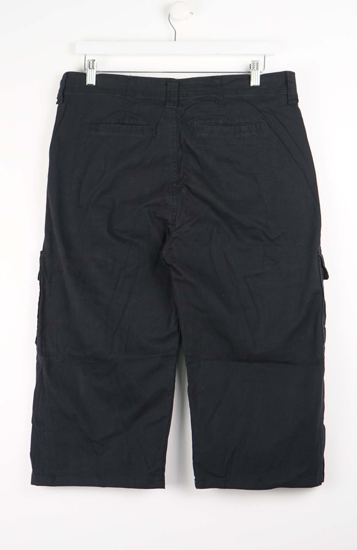 VINTAGE REWORK CARGO CAPRI SHORTS W35