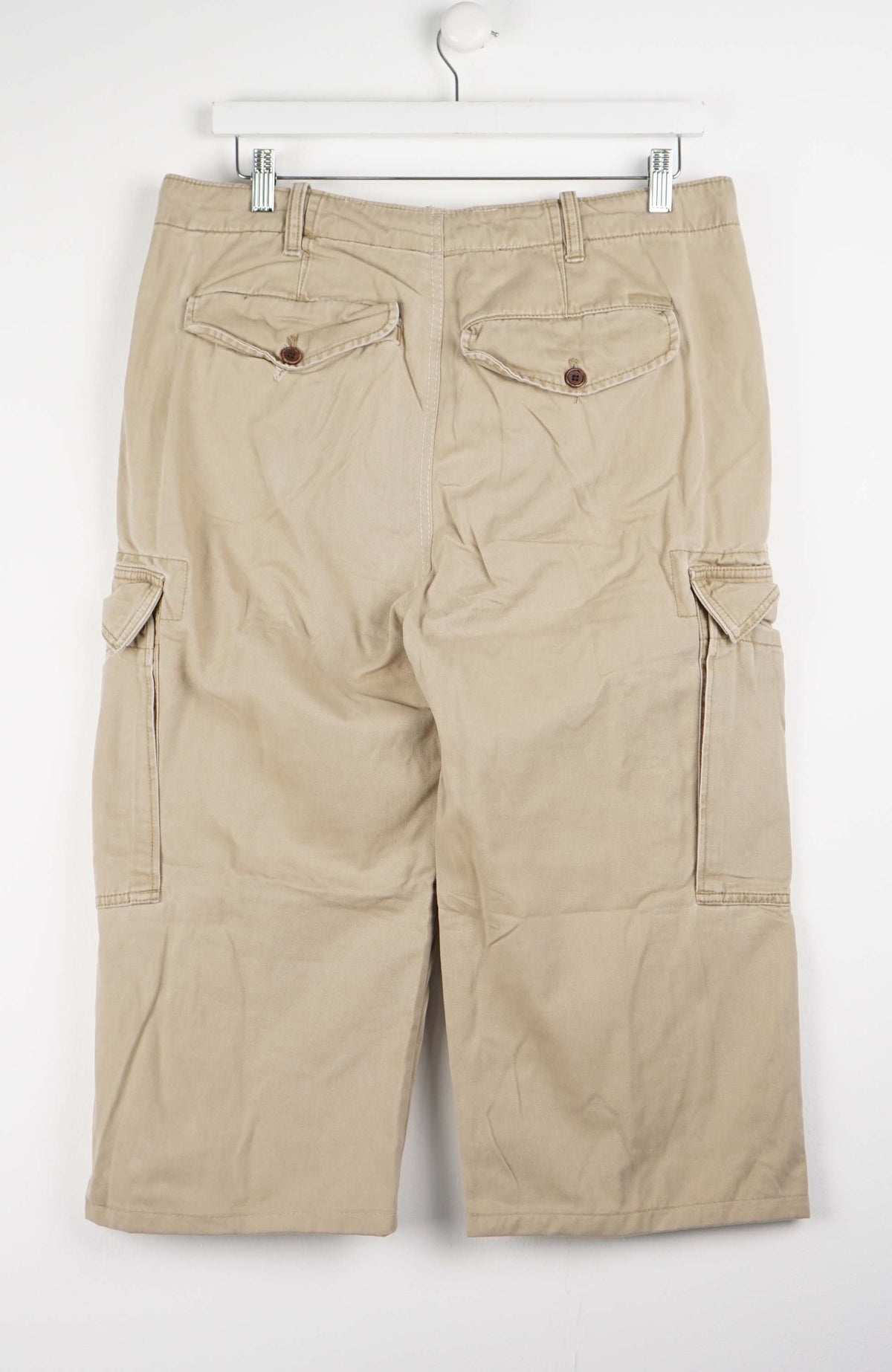 VINTAGE REWORK CARGO CAPRI SHORTS W35