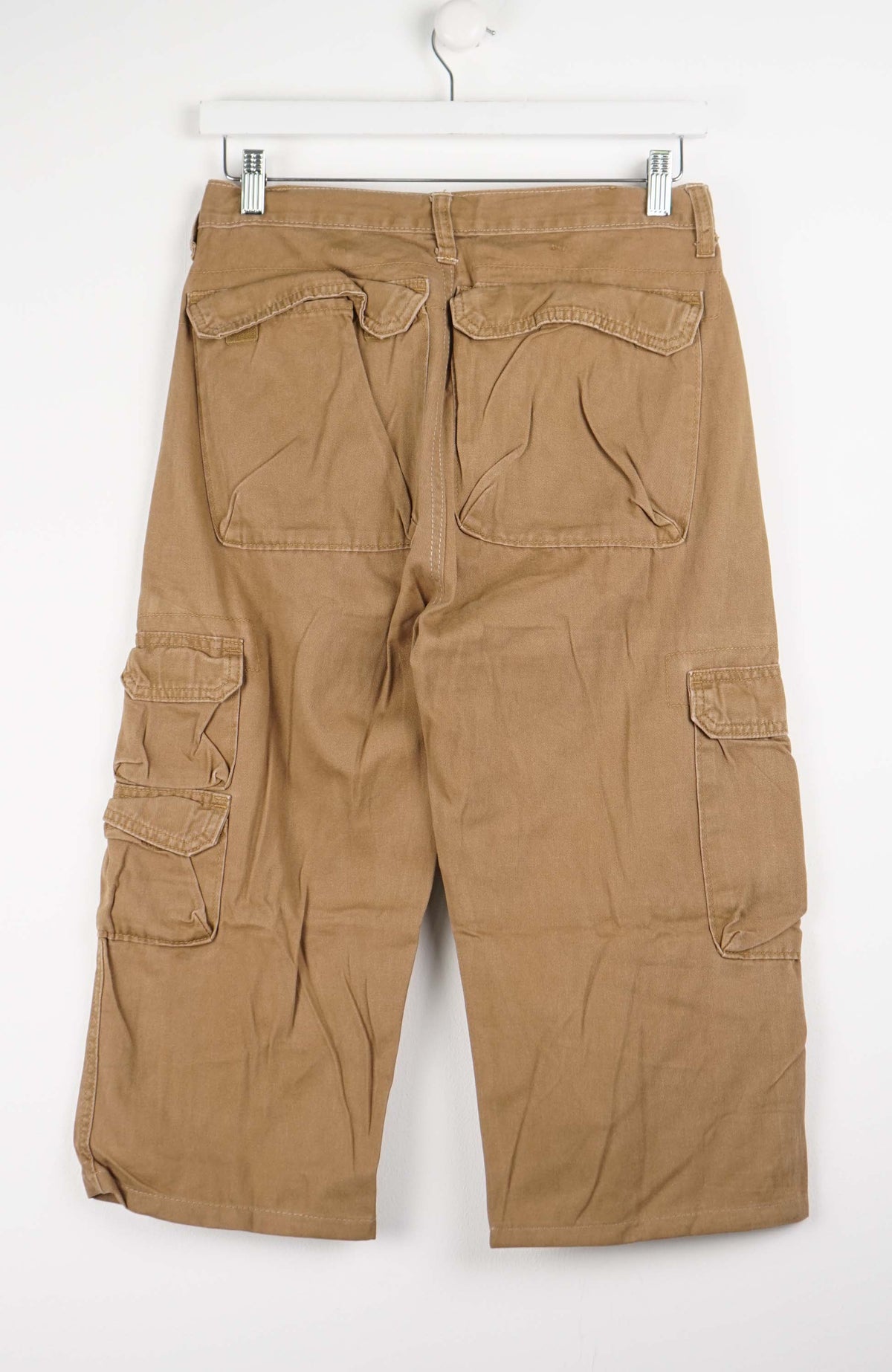 VINTAGE REWORK CARGO CAPRI SHORTS W30