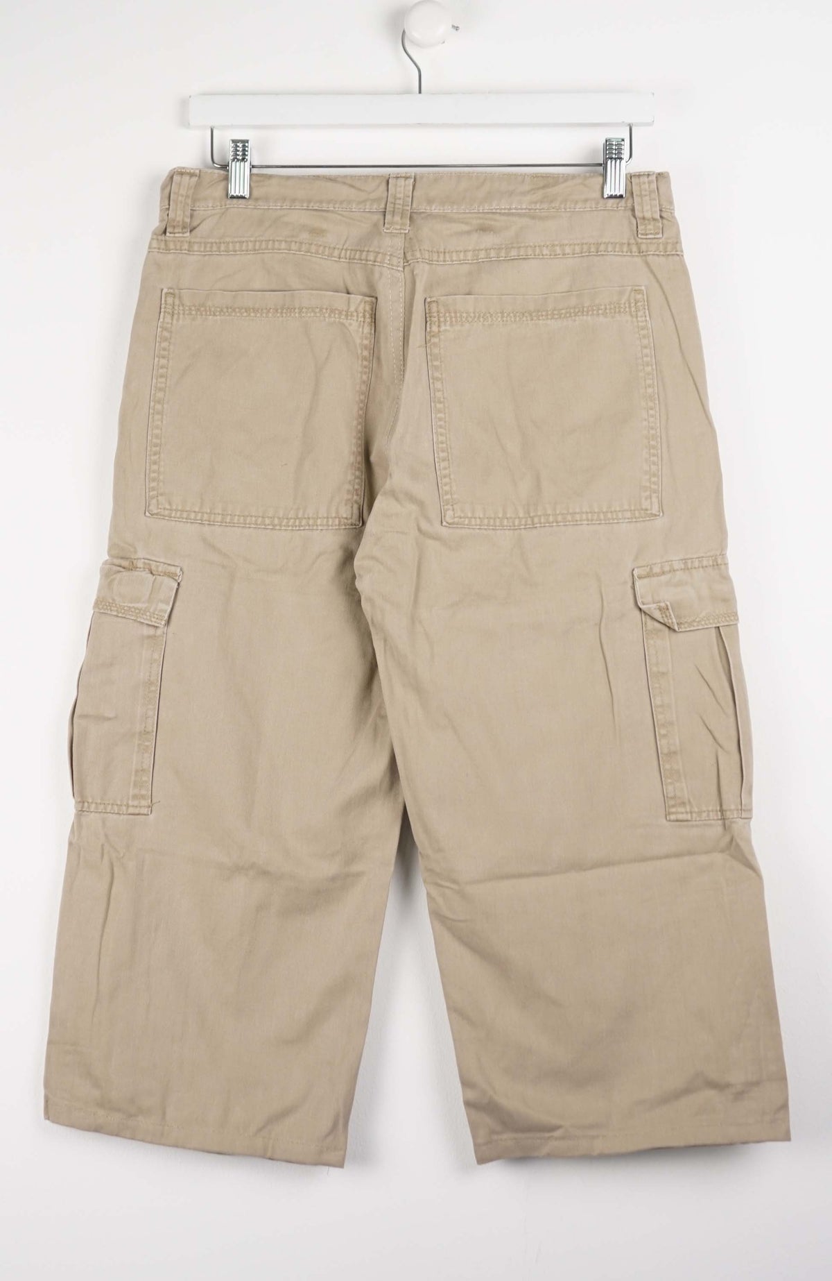 VINTAGE REWORK CARGO CAPRI SHORTS W33