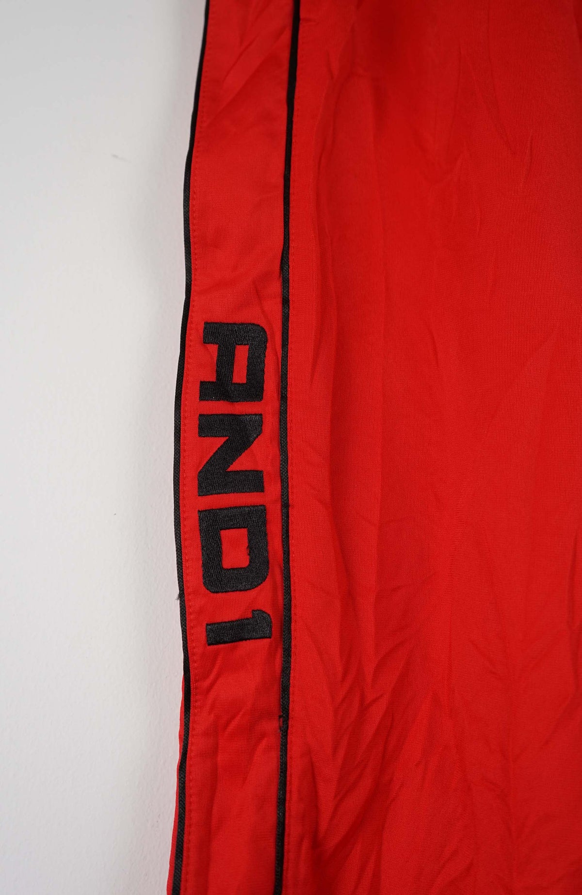 VINTAGE AND1 BASKETBALL TRACK PANTS (M)