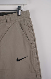 VINTAGE REWORK CARGO CAPRI SHORTS W33