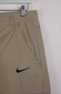 VINTAGE REWORK CARGO CAPRI SHORTS W34