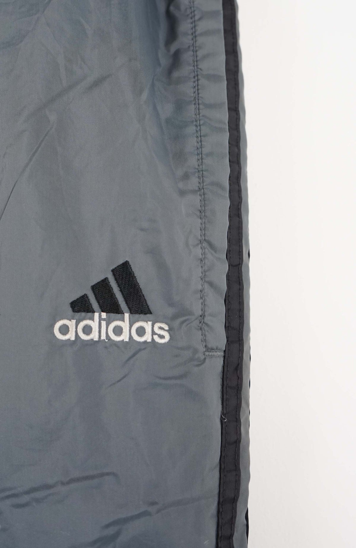 VINTAGE ADIDAS TRACK PANTS (XXXL)