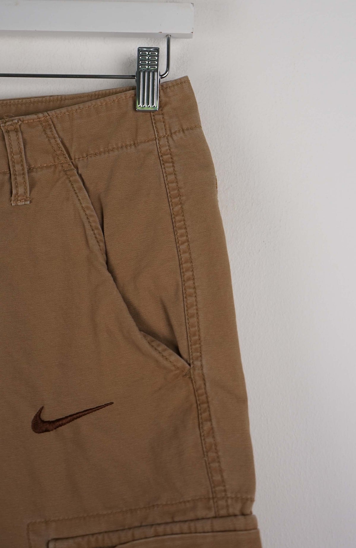 VINTAGE REWORK CARGO SHORTS W28