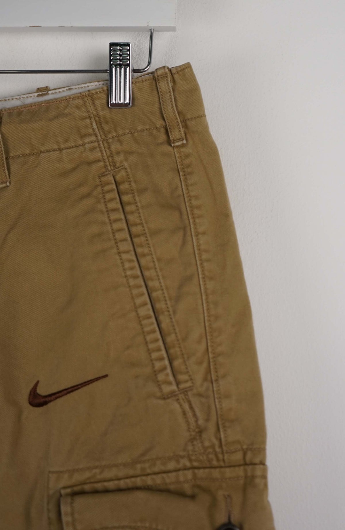 VINTAGE REWORK CARGO SHORTS W30
