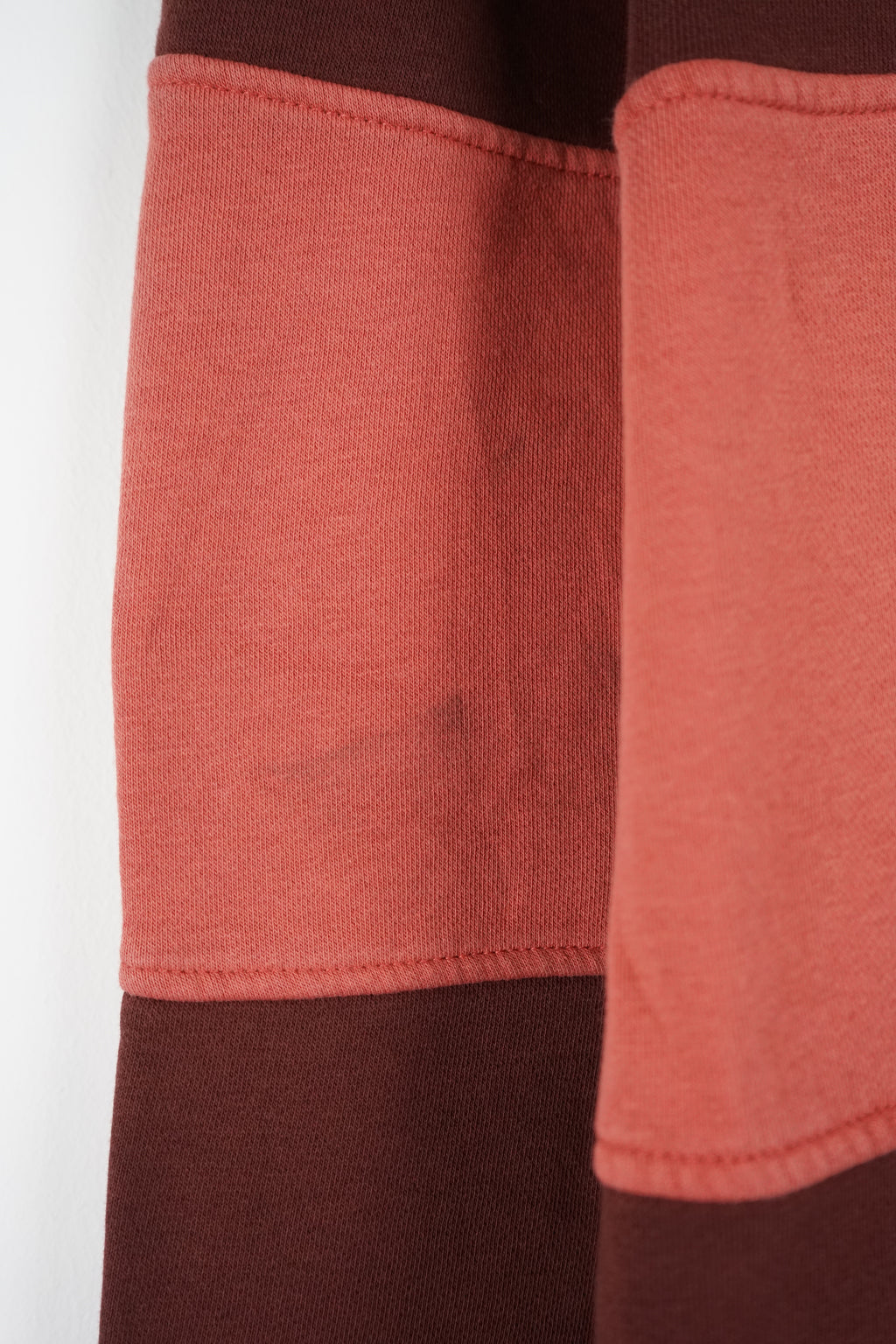 Color-blocked sweatshirt with Levi's logo on a white background