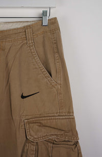 VINTAGE REWORK CARGO SHORTS W30