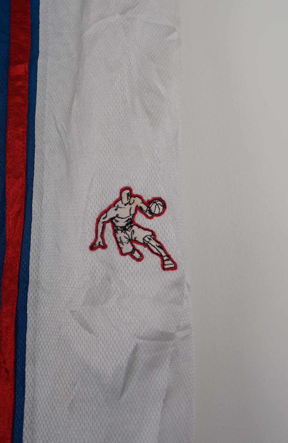 VINTAGE A AND 1 BASKETBALL TRACK PANTS (L)