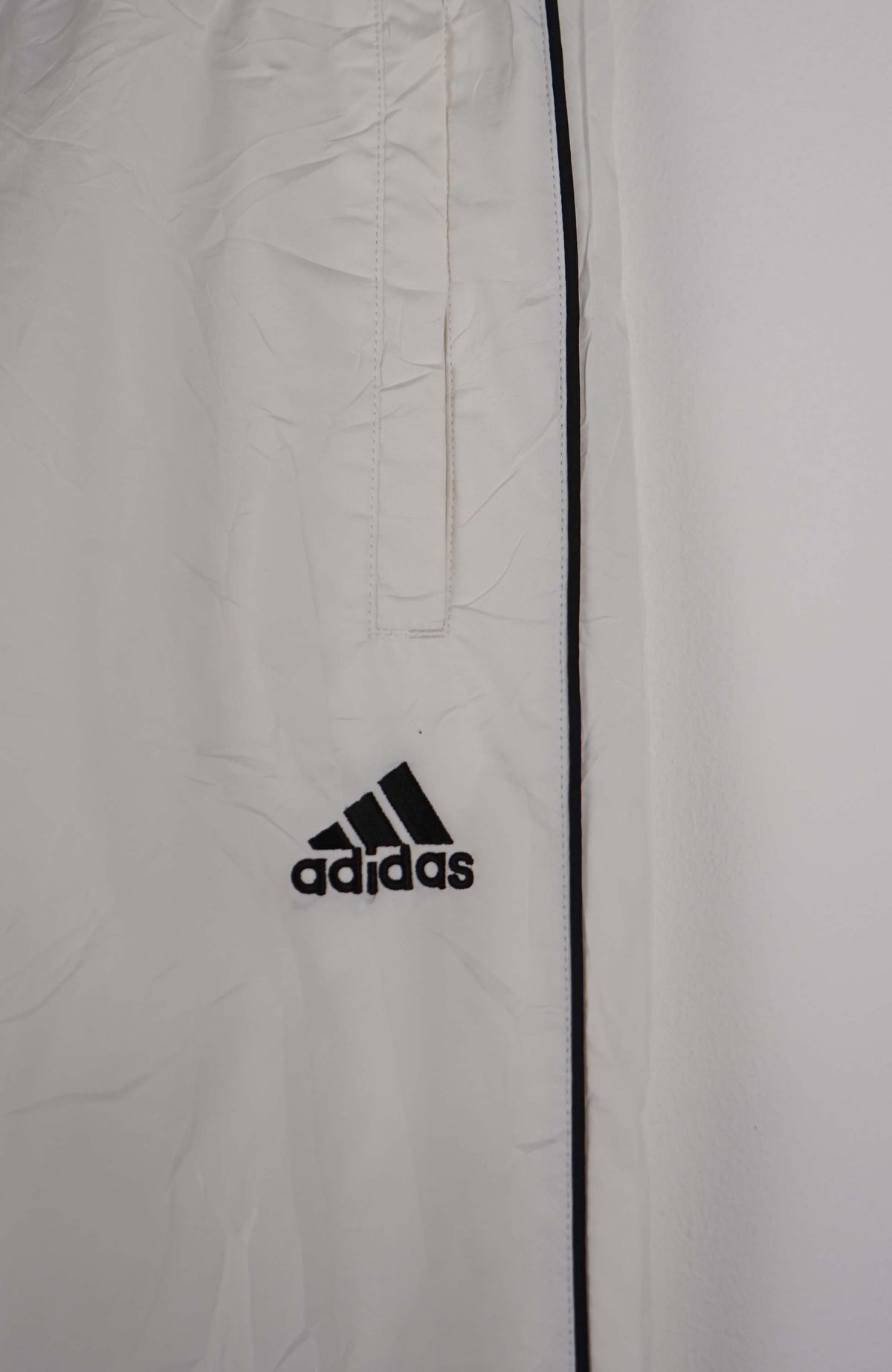 VINTAGE ADIDAS TRACK PANTS (M)