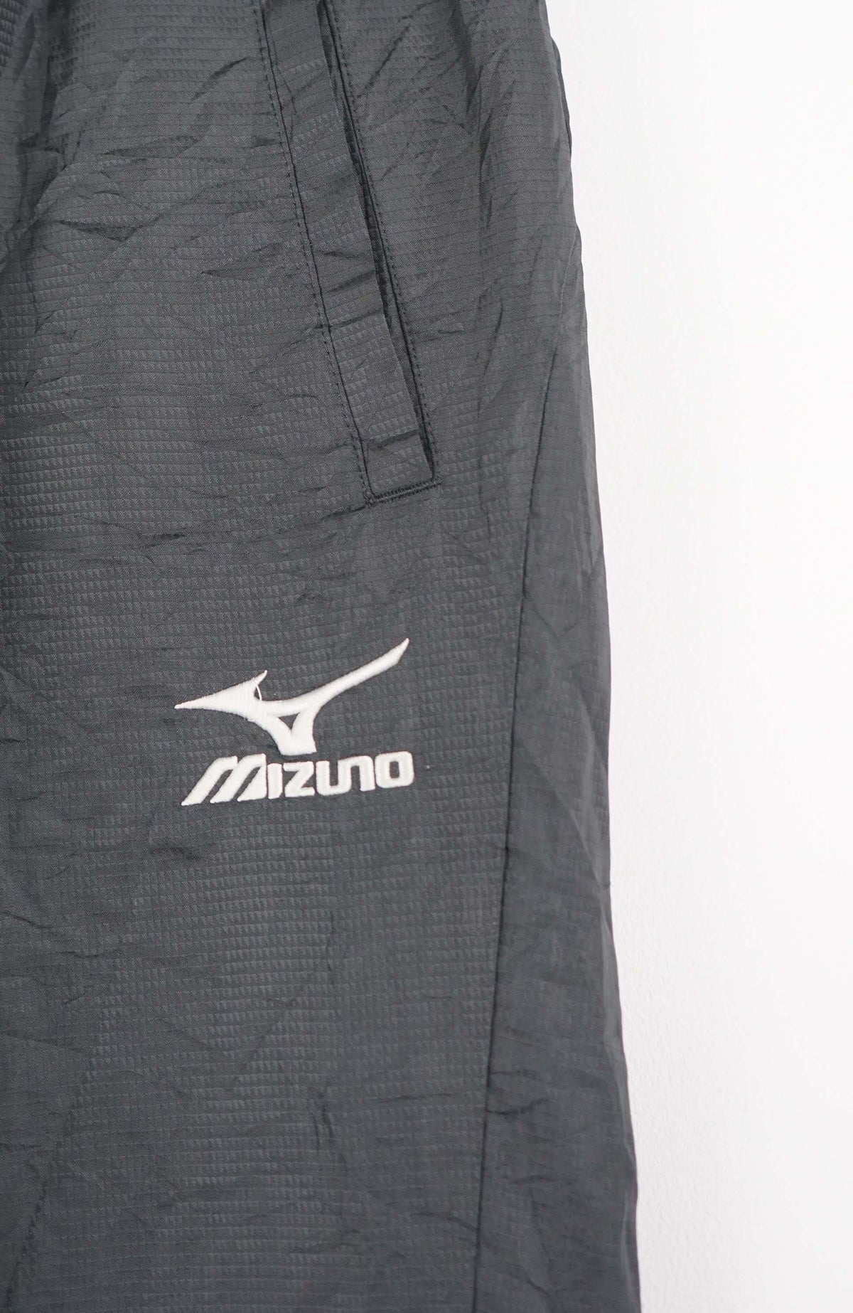 VINTAGE MIZUNO TRACK PANTS (S)