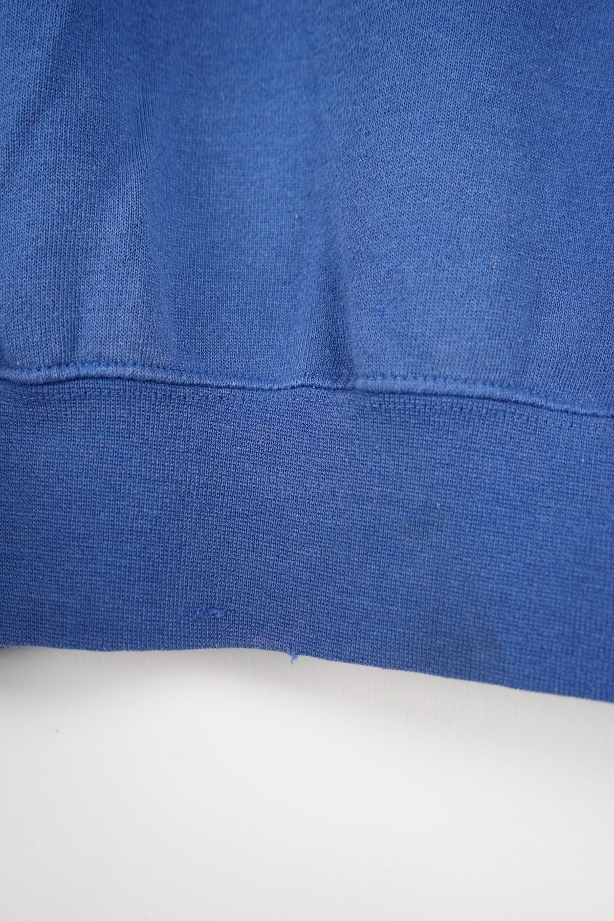 VINTAGE ADIDAS HOOHIE SWEATER (S)