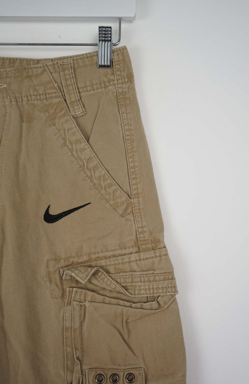 VINTAGE REWORK CARGO SHORTS W28