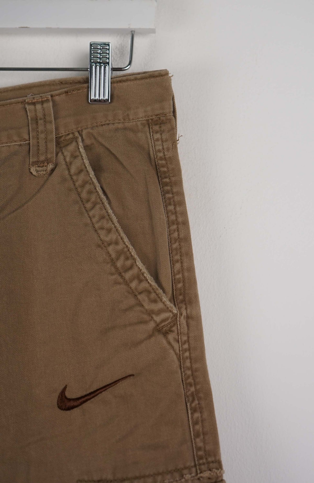VINTAGE REWORK CARGO SHORTS W30