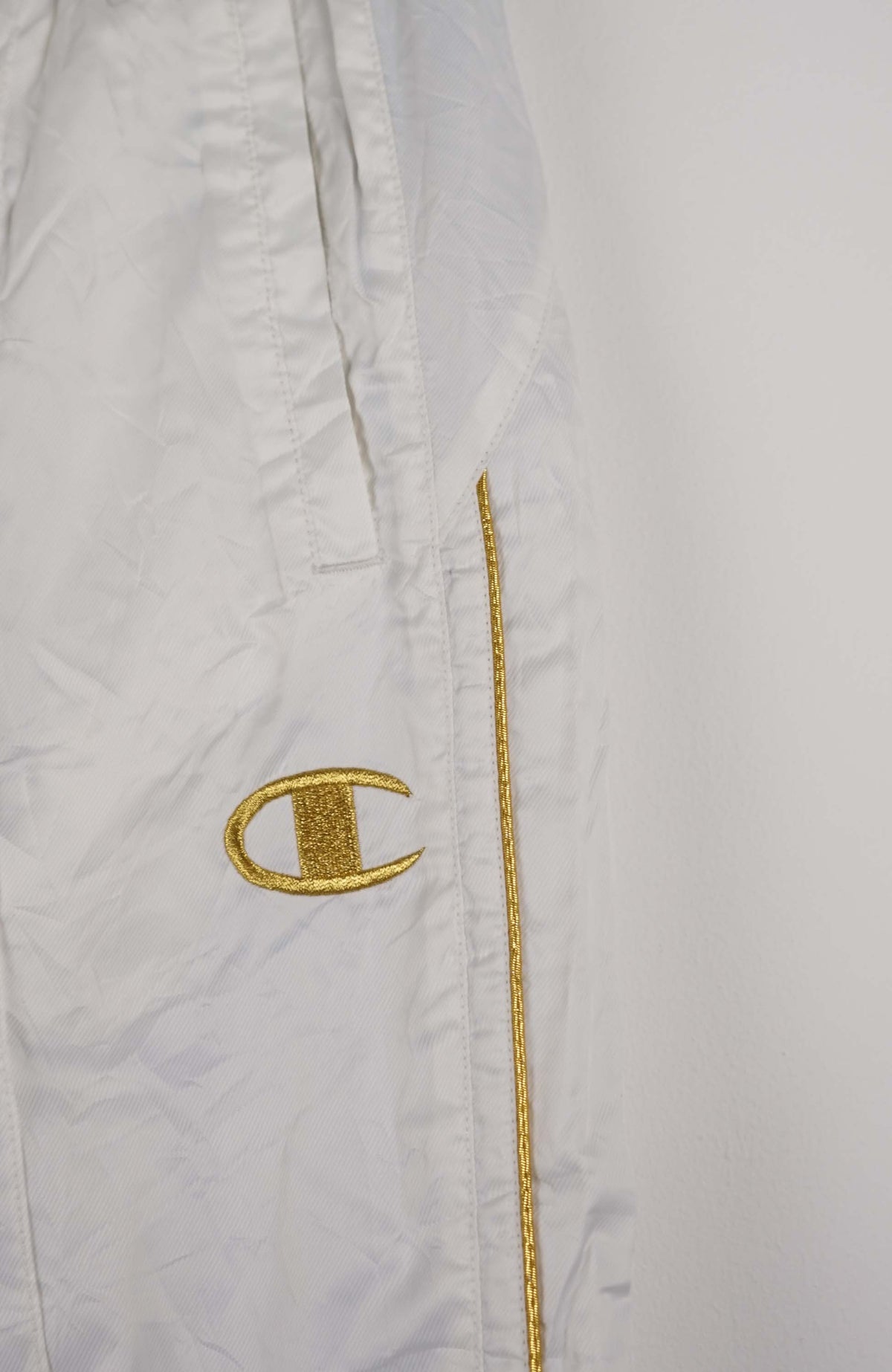 VINTAGE CHAMPION TRACK PANTS (S)