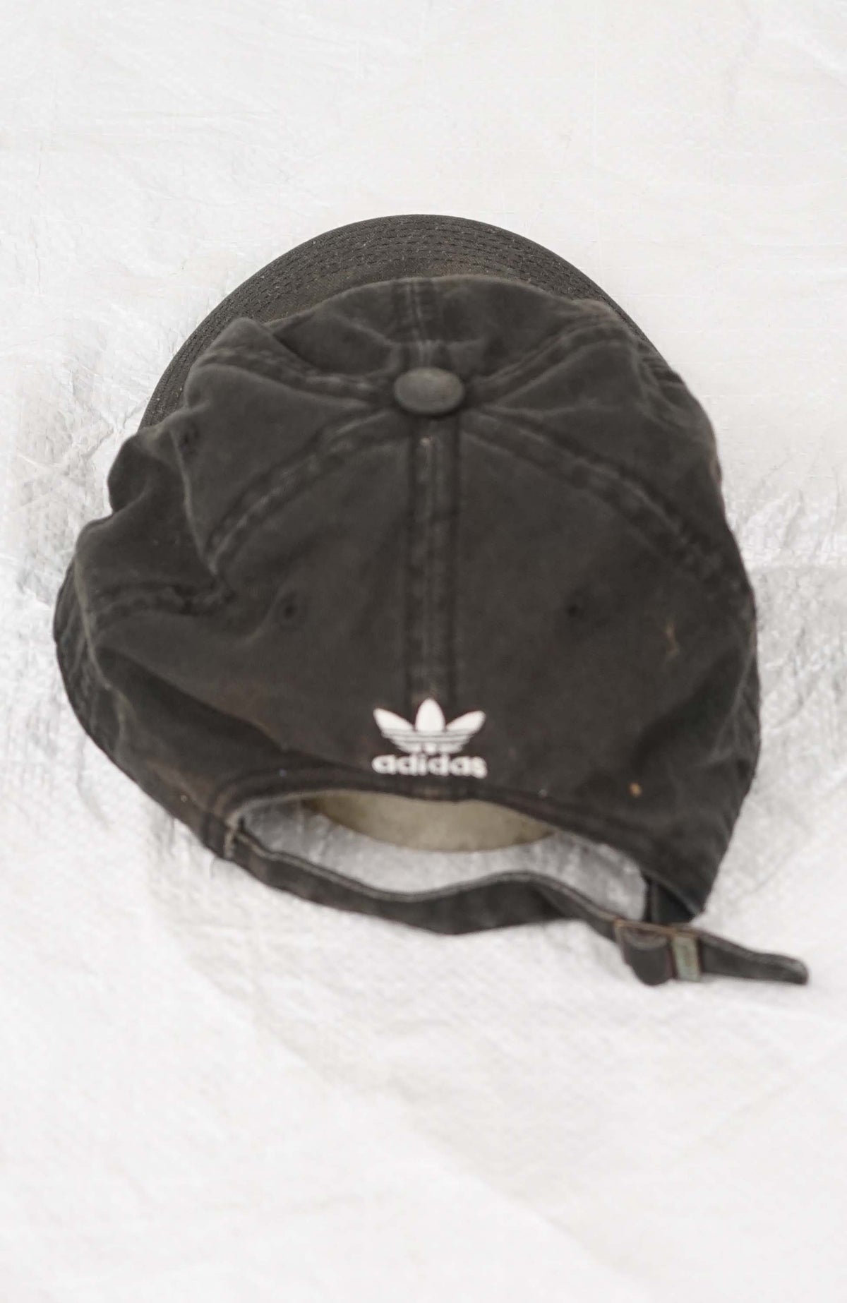 VINTAGE ADIDAS HAT