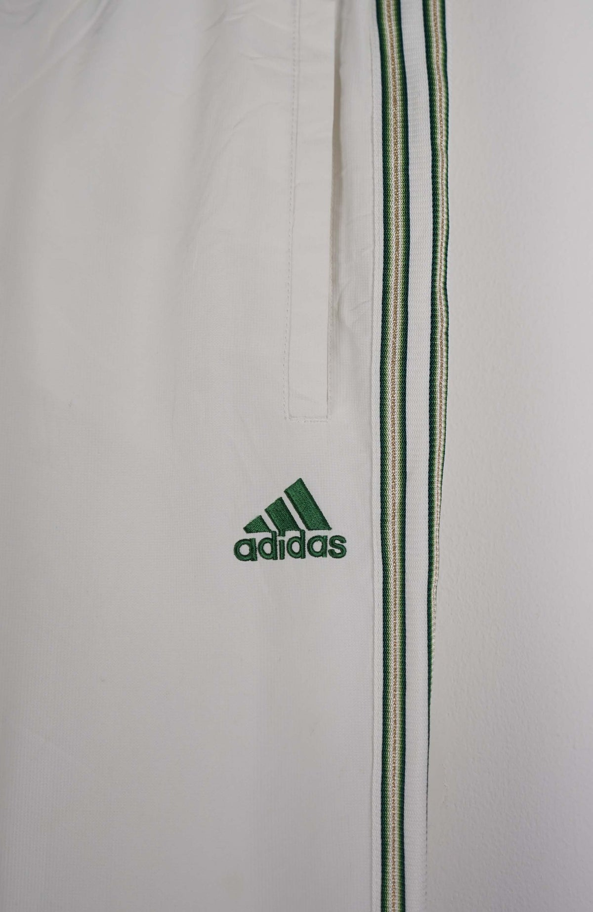 VINTAGE ADIDAS TRACK PANTS (S)
