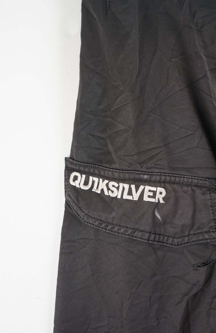 VINTAGE QUIKSILVER BOARD SHORTS W32