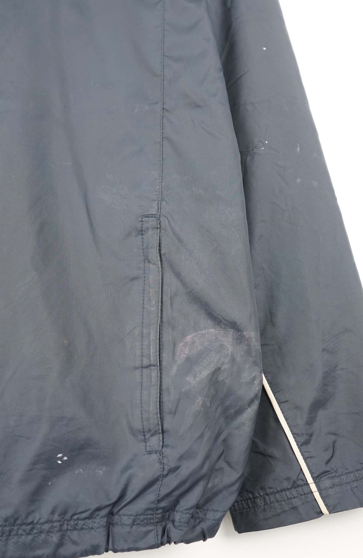 VINTAGE REEBOK WINDBREAKER (XL)