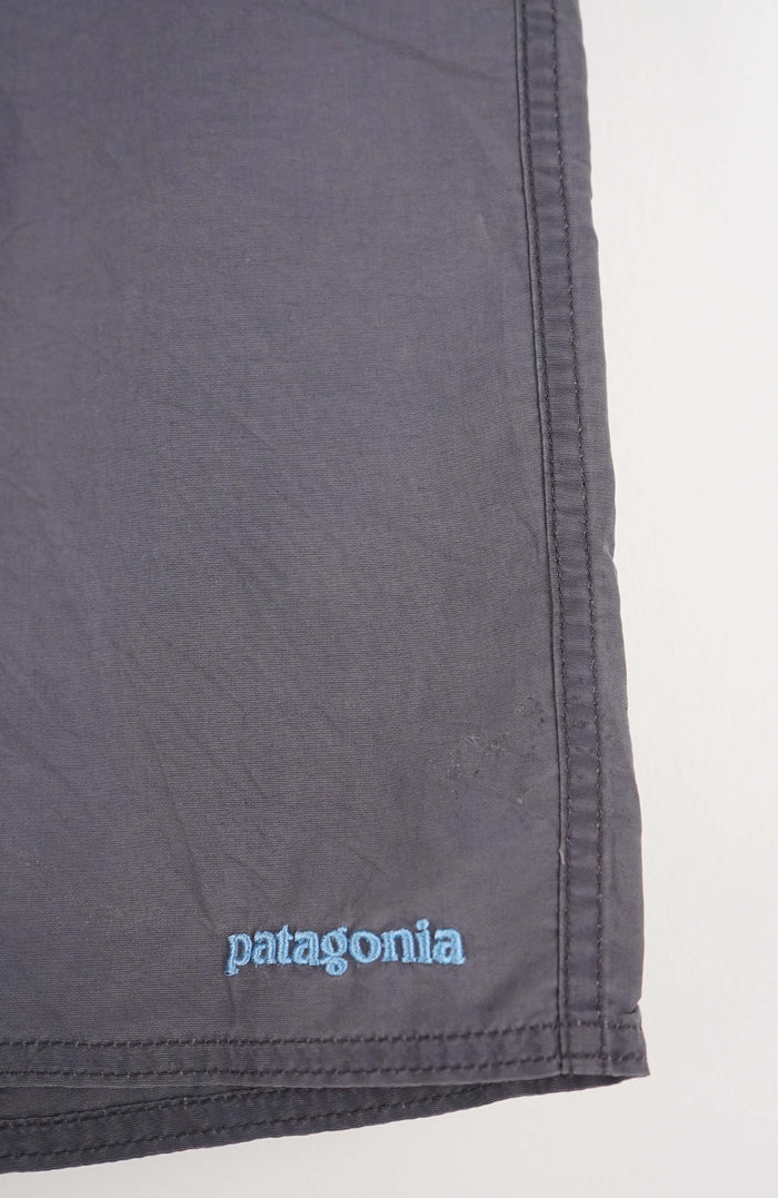 VINTAGE PATAGONIA BOARD SHORTS W34