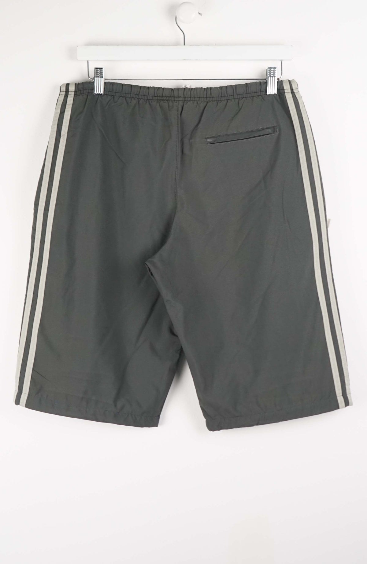 VINTAGE ADIDAS TRACK PANT SHORTS (M)